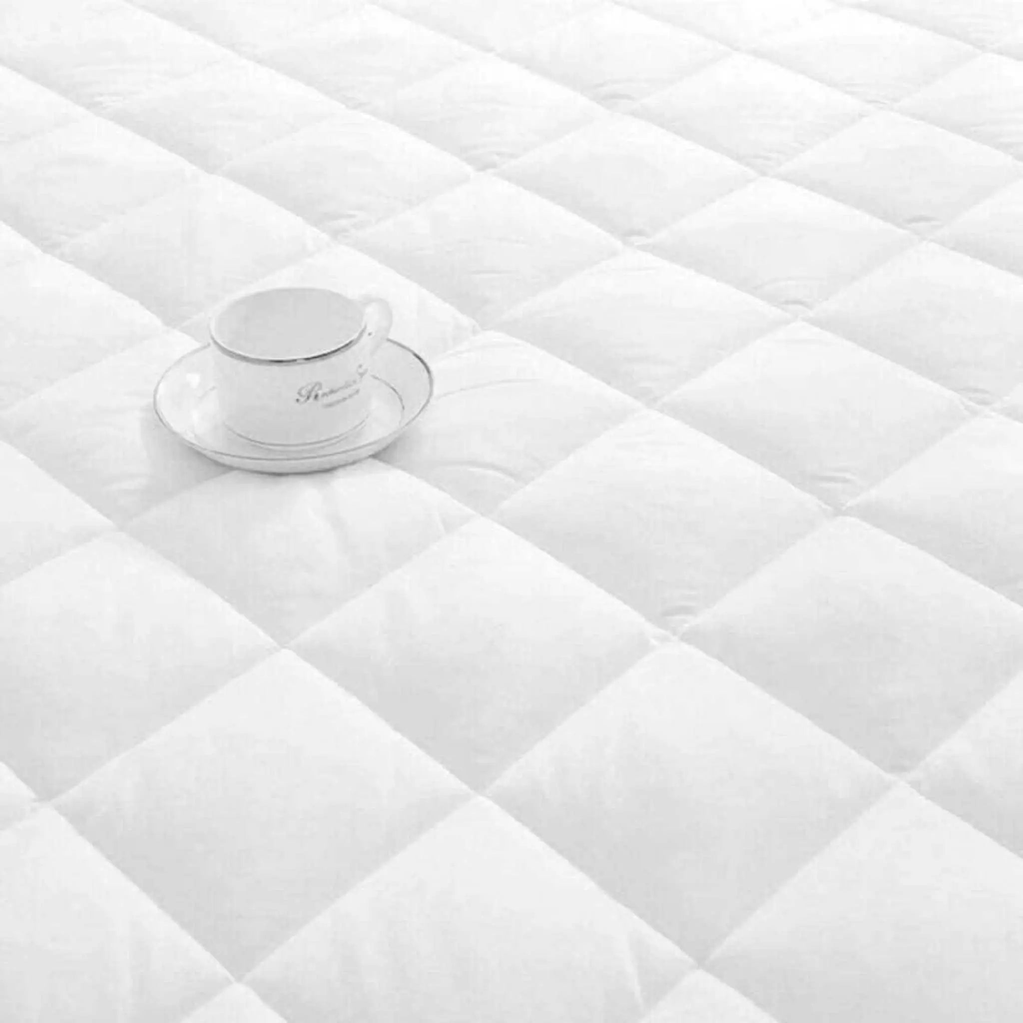 Luxury Quilted Mattress Protector Fitted Mattress Cover 30CM Deep With Stripes (137x190cm) Anti Allergic Mattress Topper Soft Mattress Pad White (Double (137x190)) - Beach Stone